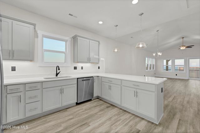 2211 New River Inlet Road 18b, N Topsail Beach, NC 28460