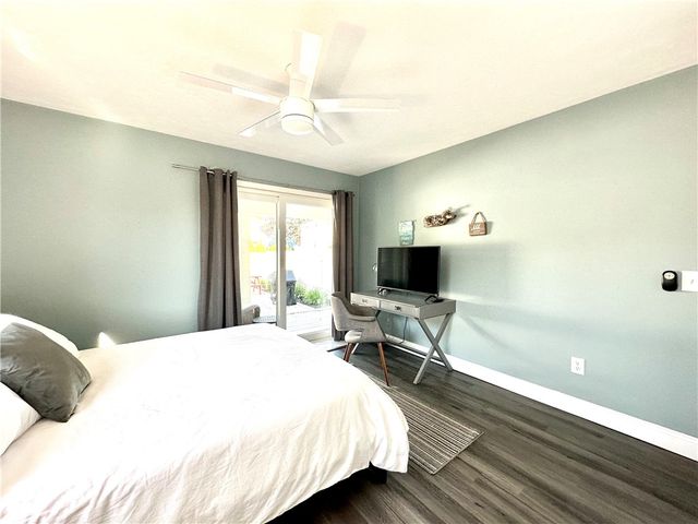 90 Wolcott Avenue 1, Middletown, RI 02842