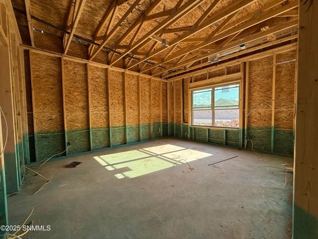 7541 Clarion Way, Las Cruces, NM 88012