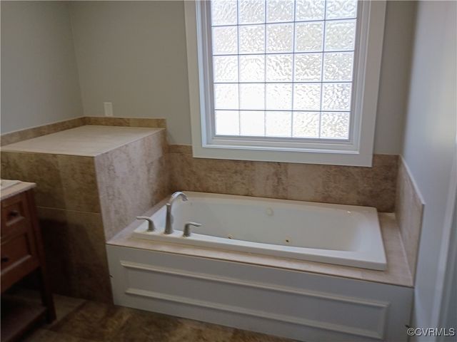 471 Massies Ct, Manakin Sabot, VA 23103