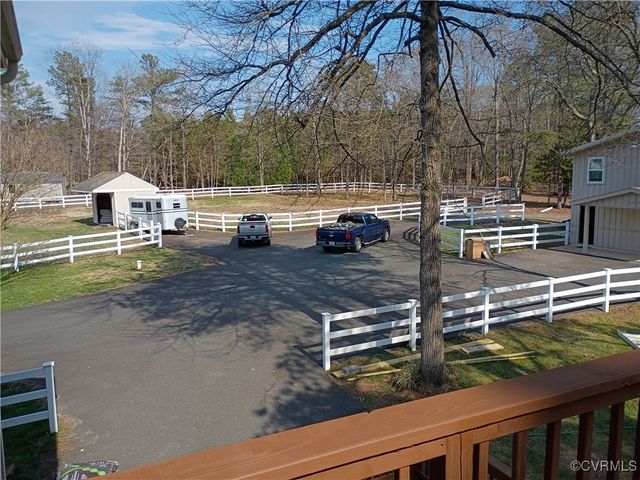 471 Massies Ct, Manakin Sabot, VA 23103
