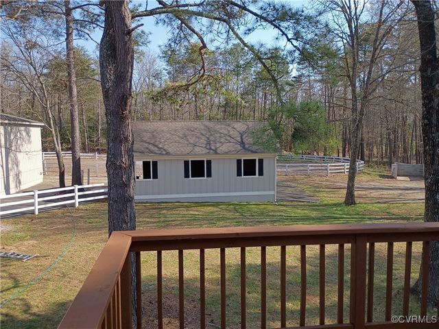 471 Massies Ct, Manakin Sabot, VA 23103