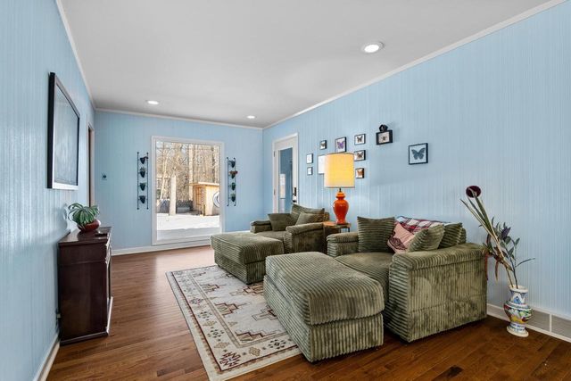 2112 Markham STREET, Manitowoc, WI 54220