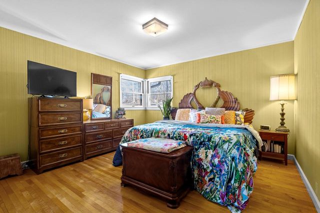 2112 Markham STREET, Manitowoc, WI 54220