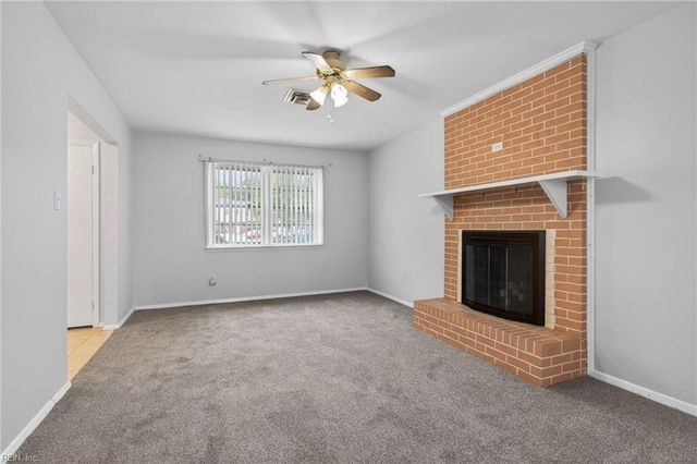 806 S Grosvenor CT, Virginia Beach, VA 23462