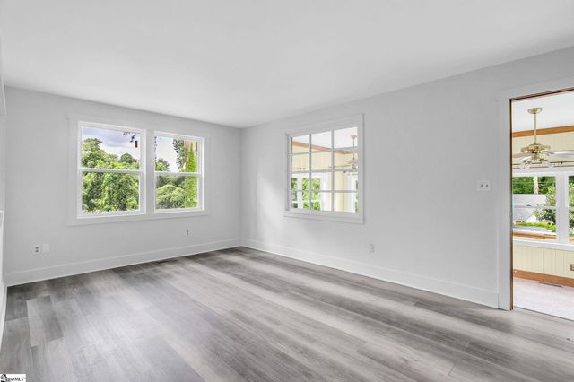 189 Converse Circle, Spartanburg, SC 29302