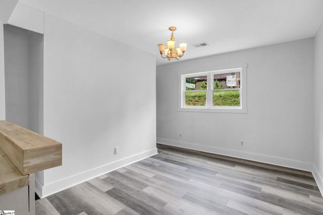 189 Converse Circle, Spartanburg, SC 29302