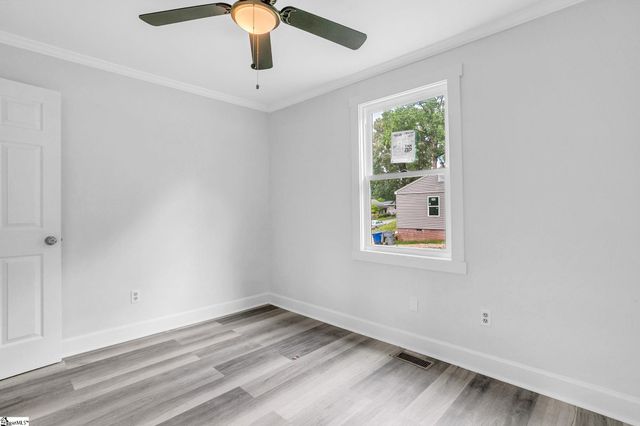 189 Converse Circle, Spartanburg, SC 29302