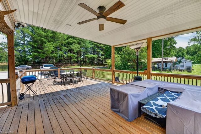 1097 Dodson Mill Road, Pilot Mountain, NC 27041