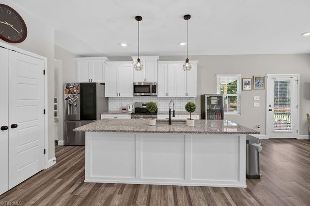 1097 Dodson Mill Road, Pilot Mountain, NC 27041