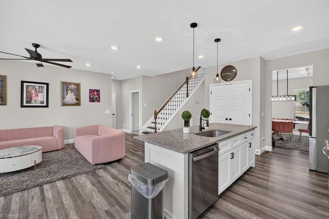 1097 Dodson Mill Road, Pilot Mountain, NC 27041