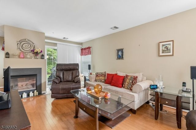 718 Buckland Ct, Denville Twp., NJ 07834
