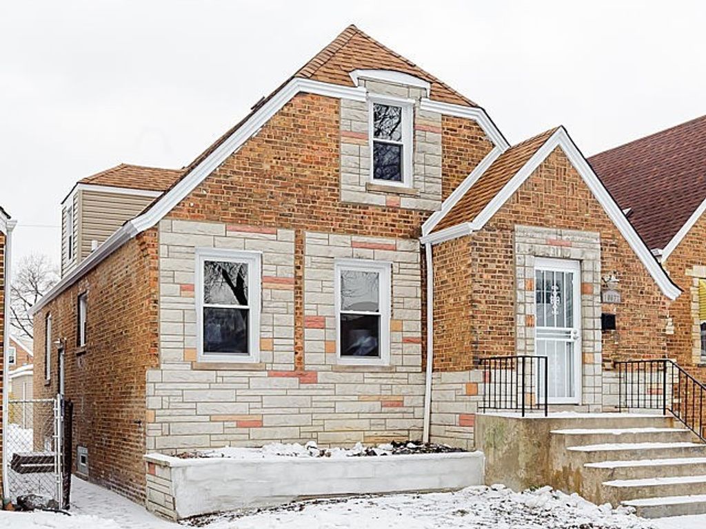 10032 S Calumet Avenue, Chicago, IL 60628