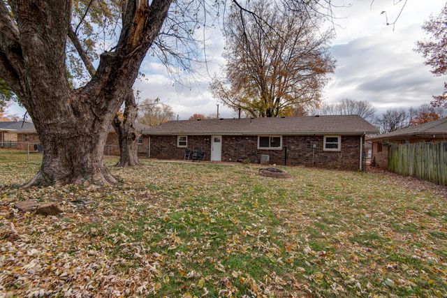 2459 S Clay Avenue, Springfield, MO 65807