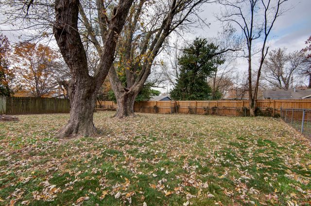 2459 S Clay Avenue, Springfield, MO 65807