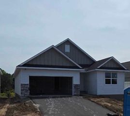 7194 Agate Trail, Inver Grove Heights, MN 55077