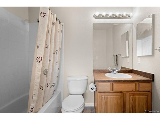 16982 E Warren Pl A, Aurora, CO 80013