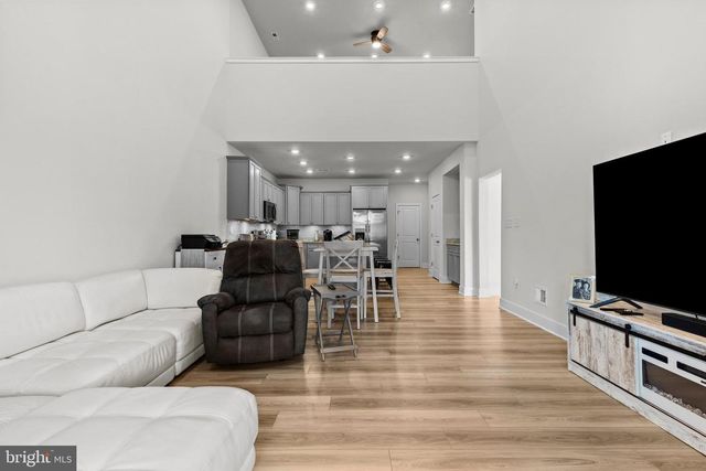 61 BONESET DR, Gettysburg, PA 17325