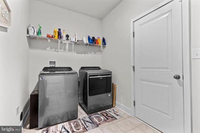 61 BONESET DR, Gettysburg, PA 17325