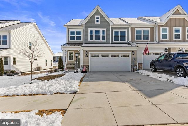 61 BONESET DR, Gettysburg, PA 17325