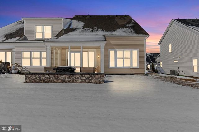 61 BONESET DR, Gettysburg, PA 17325