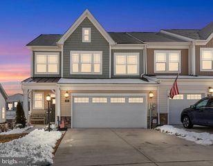 61 BONESET DR, Gettysburg, PA 17325