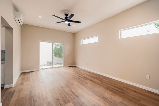 716 Portola Avenue A, Glendale, CA 91206