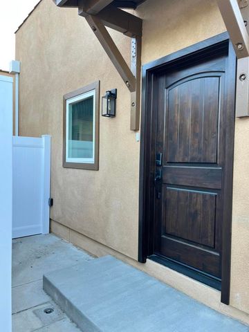 716 Portola Avenue A, Glendale, CA 91206