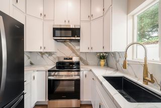 716 Portola Avenue A, Glendale, CA 91206