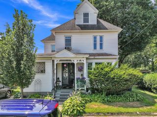 176 Merriam Ave, Leominster, MA 01453