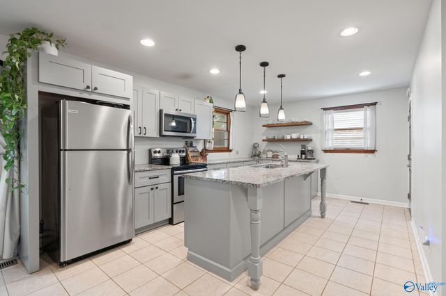 115 Jackson Avenue, Madison, AL 35758