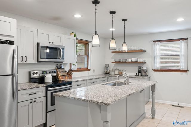 115 Jackson Avenue, Madison, AL 35758