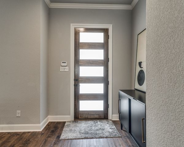 513 Dillon Street, Waxahachie, TX 75165