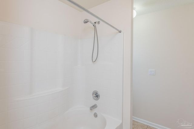 10609 Senegal Dr, Pensacola, FL 32534