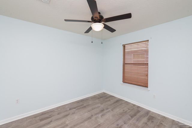 10609 Senegal Dr, Pensacola, FL 32534