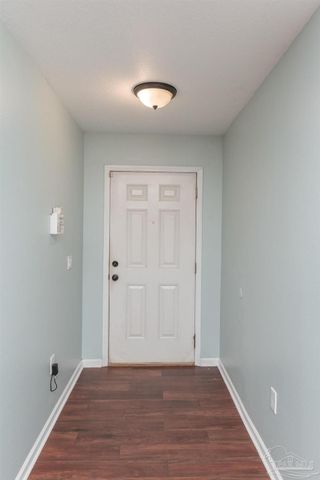 10609 Senegal Dr, Pensacola, FL 32534