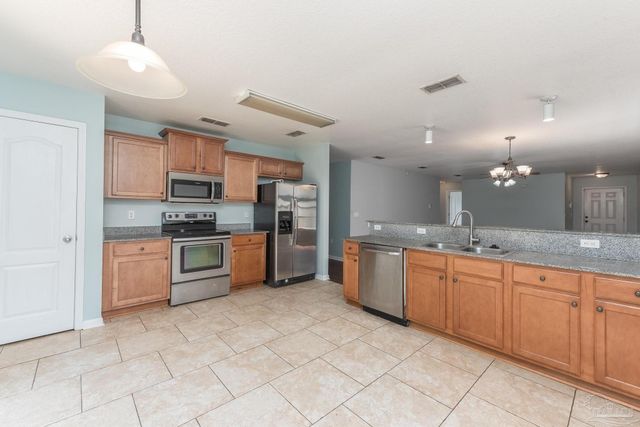 10609 Senegal Dr, Pensacola, FL 32534