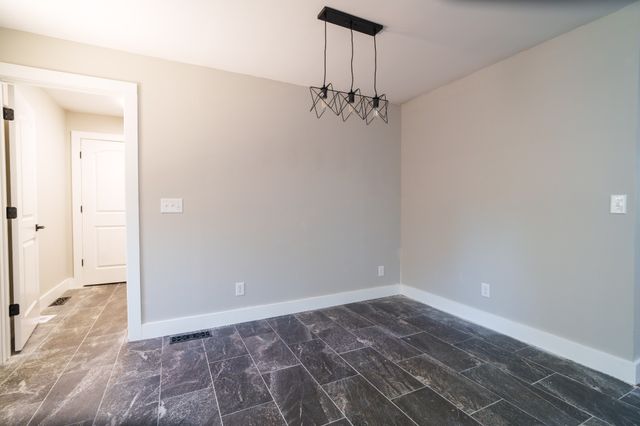 3784 Brookwood Dr, Cookeville, TN 38501