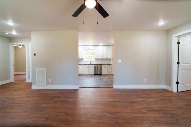 3784 Brookwood Dr, Cookeville, TN 38501