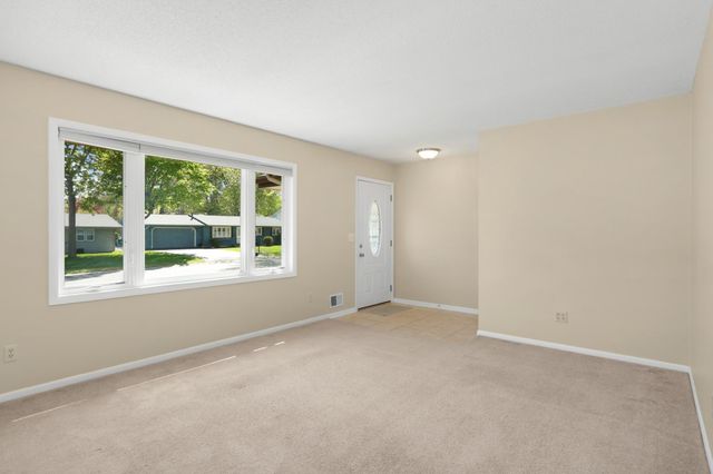 2298 Pleasant View Drive, New Brighton, MN 55112