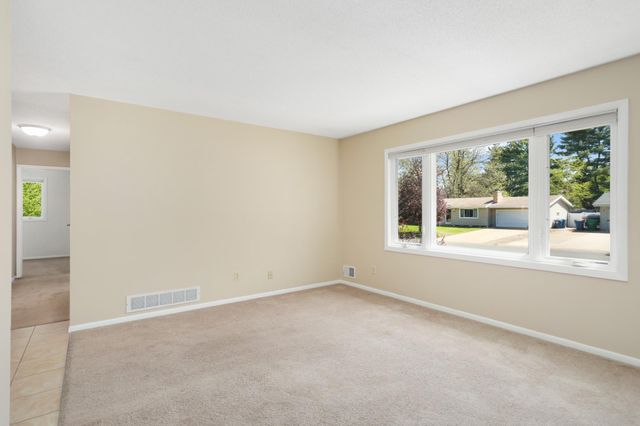 2298 Pleasant View Drive, New Brighton, MN 55112