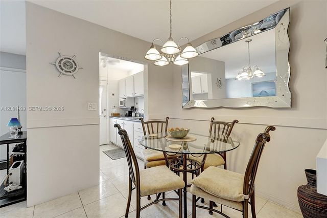 16801 NE 13th Avenue 206, Miami, FL 33162