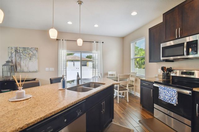 7111 S WEST SHORE BOULEVARD, Tampa, FL 33616