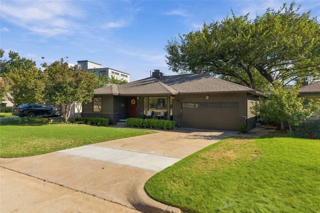 2634 E 20th Street, Tulsa, OK 74104