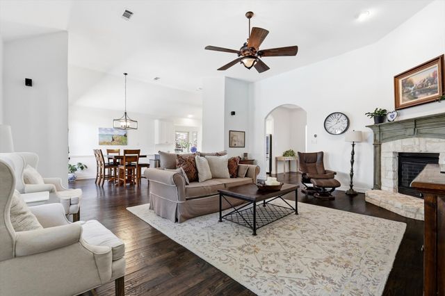 3409 Falken Court, Highland Village, TX 75077