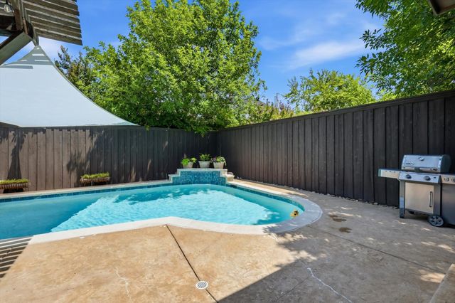 3409 Falken Court, Highland Village, TX 75077