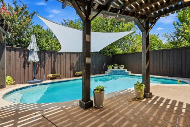 3409 Falken Court, Highland Village, TX 75077