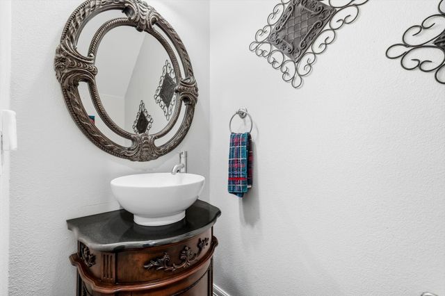 3409 Falken Court, Highland Village, TX 75077