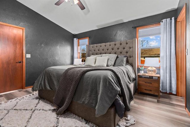 607 DEBRUIN ROAD, Combined Locks, WI 54113