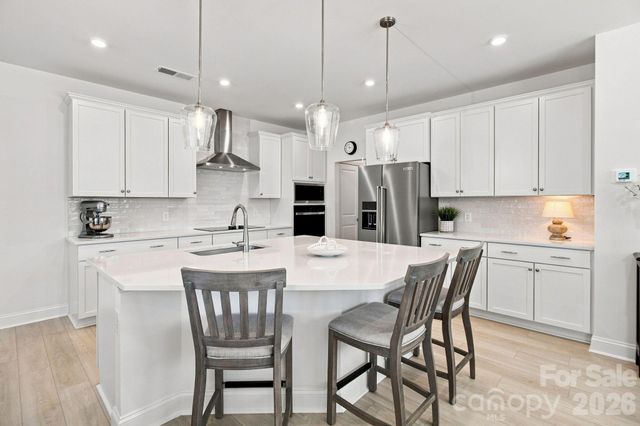 6007 Mariemont Circle, Charlotte, NC 28226